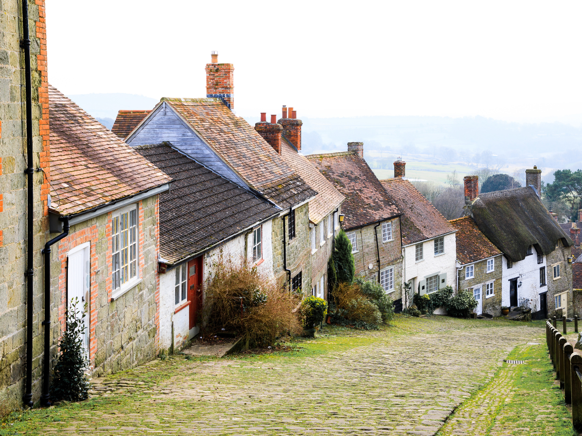 5 beautiful Places in Dorset to Scatter a Loved One's Ashes